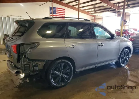 2018 Nissan Pathfinder S z USA, uszkodzony, nr VIN 5N1DR2MM7JC632389